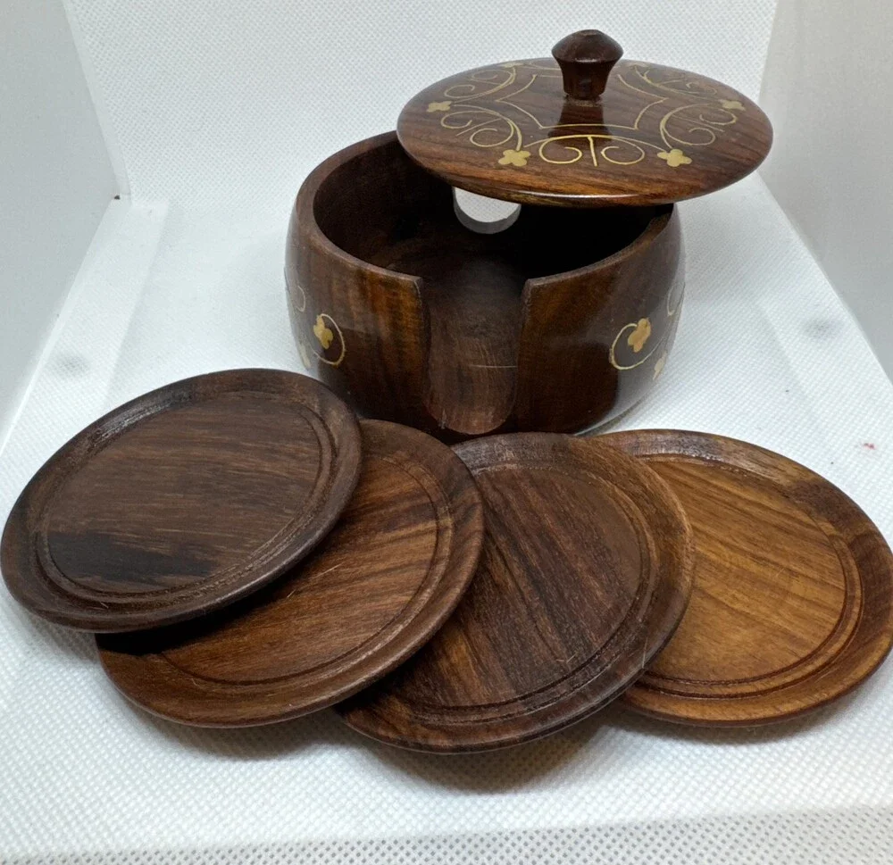 VTG handmade wooden (4) coaster set w/brass inlay floral designs. MFN081508